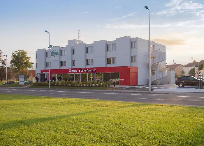 Brit Hotel Toulouse Colomiers - L\'Esplanade