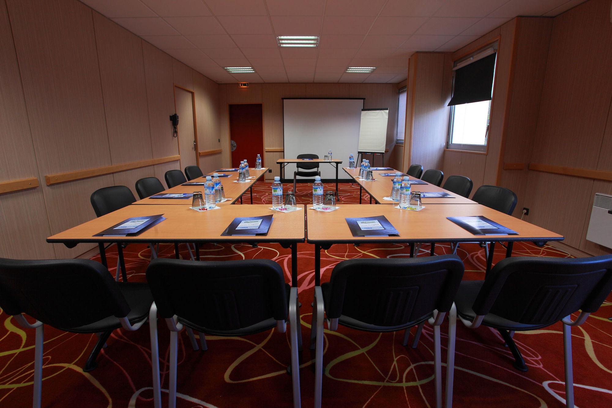 Brit Toulouse - L'esplanade Hotel Colomiers